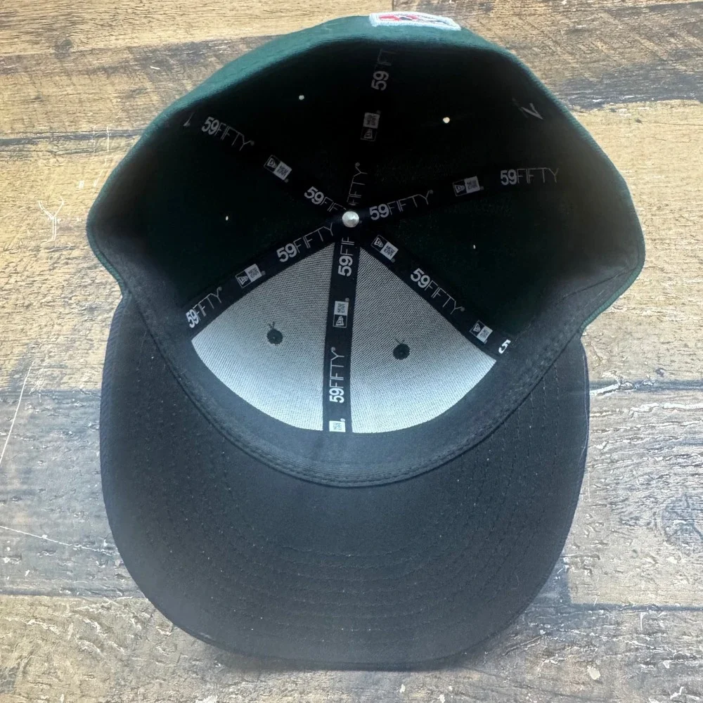 New Era 59FIFTY Green Black Fitted Hat Size 7 G Logo MiLB Minor League Baseball
